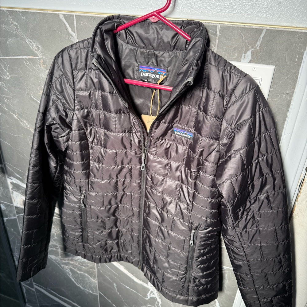 Patagonia nano puff jacket